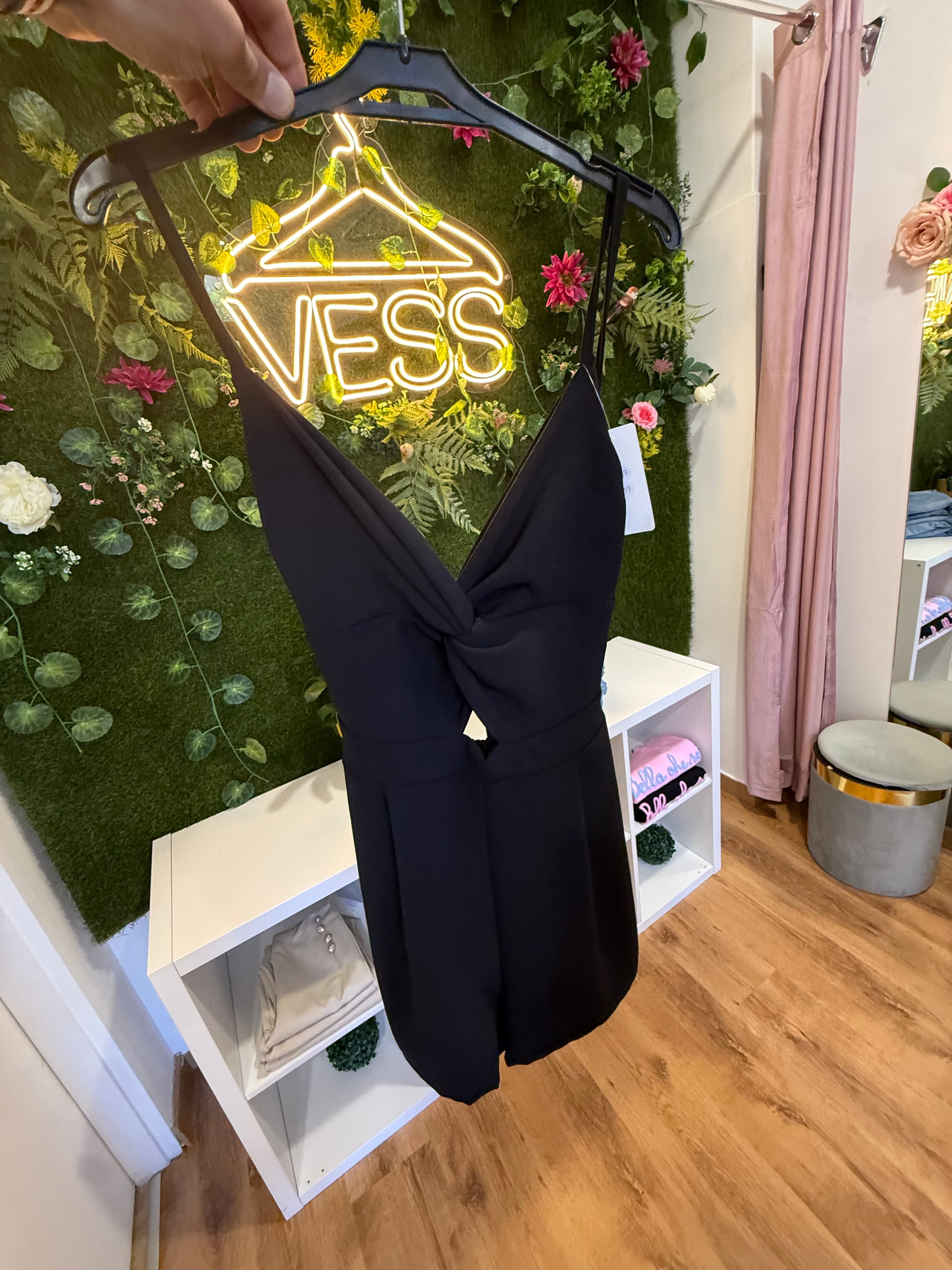 Vess Shop