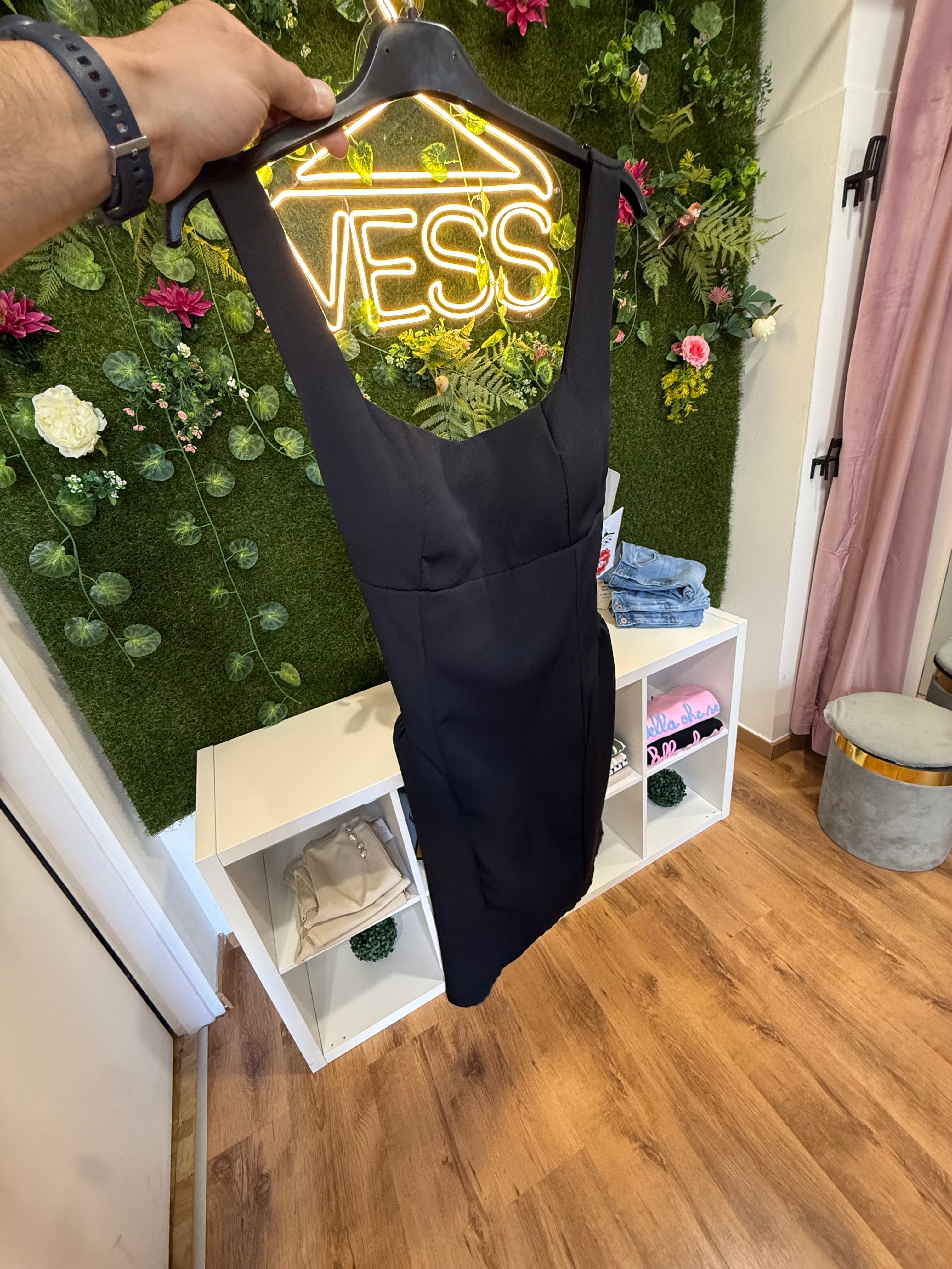 Vess Shop