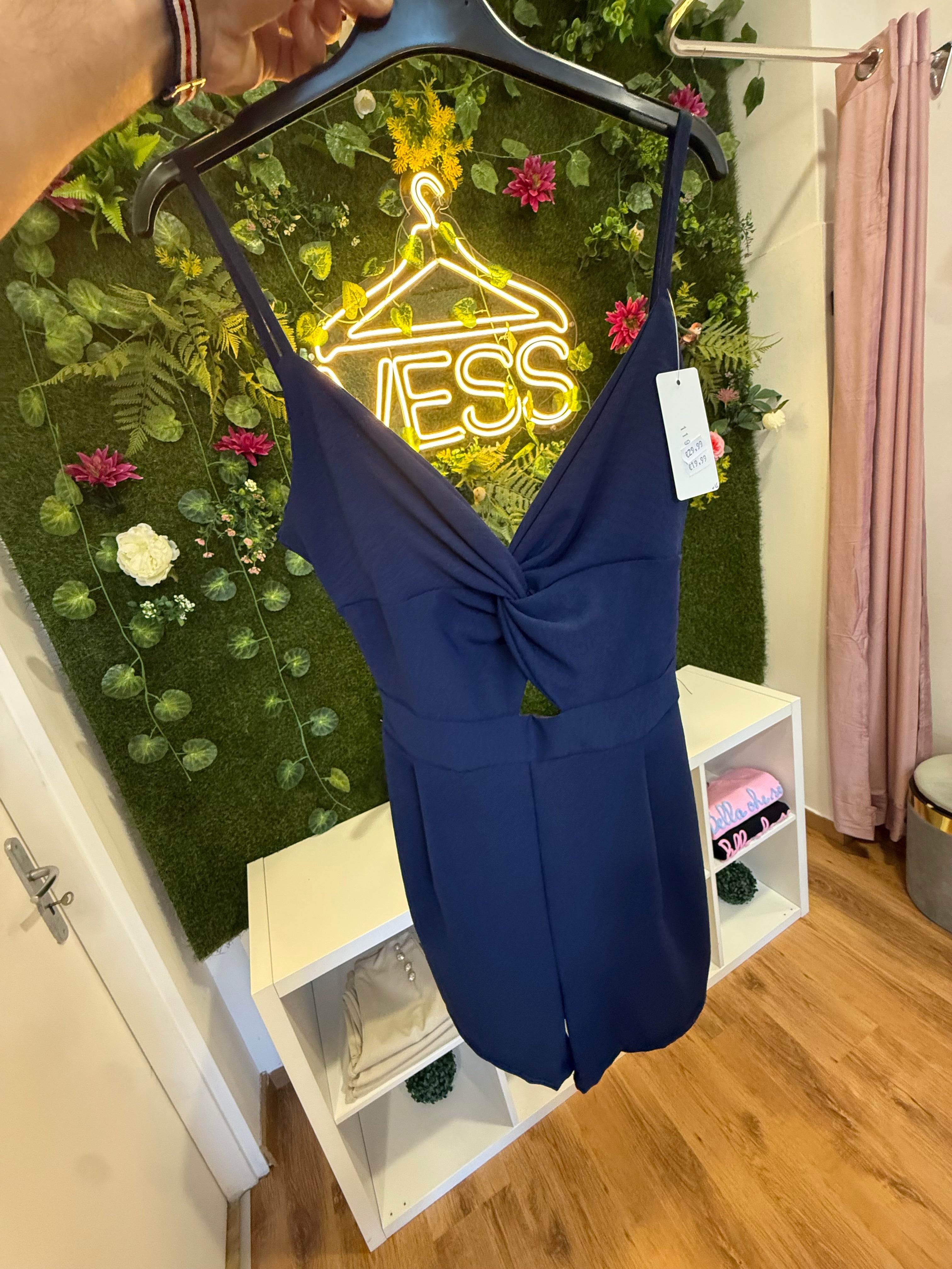Vess Shop