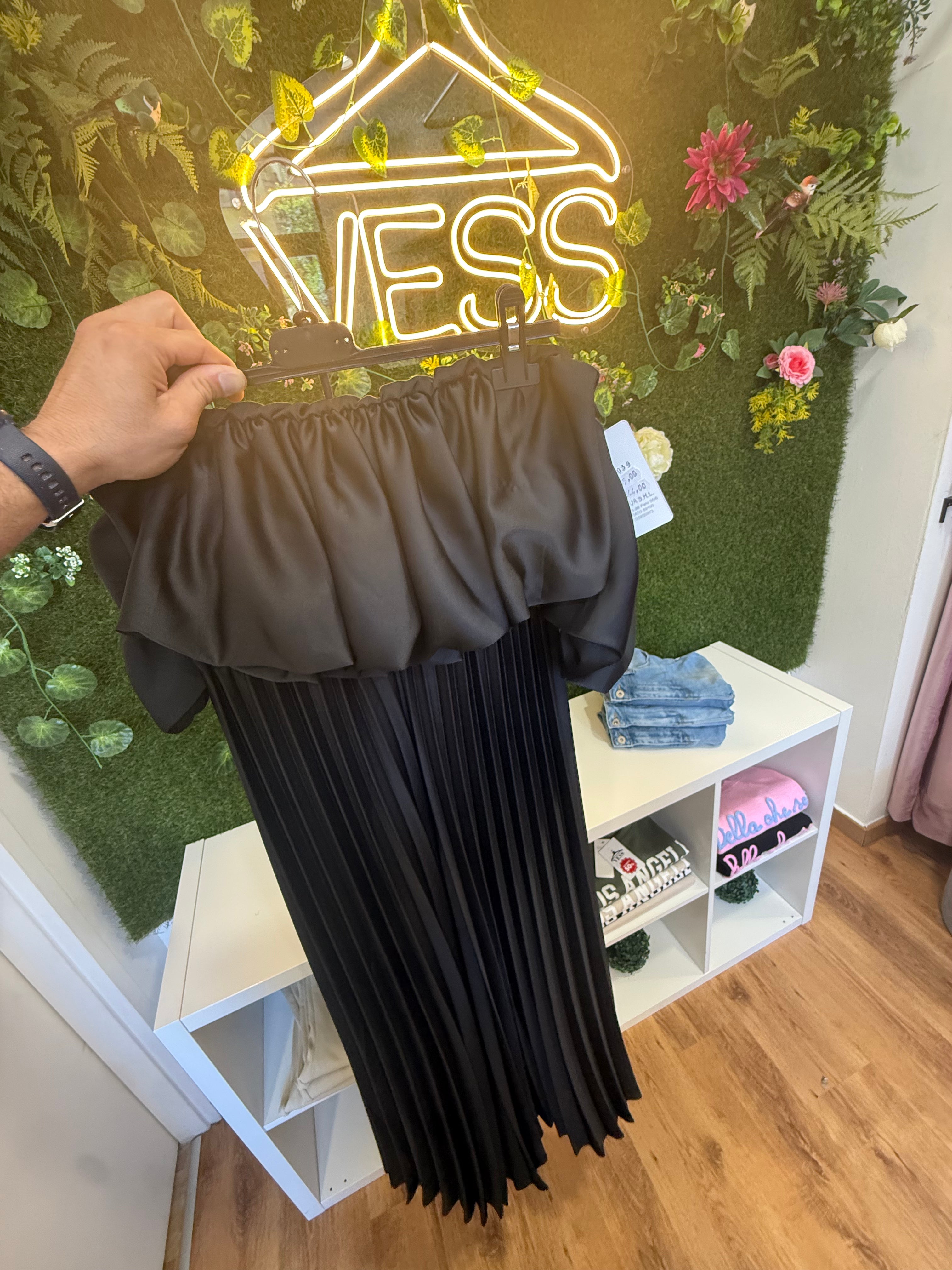 Vess Shop